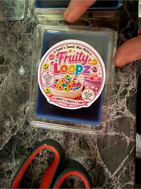 Fruity Loopz Wax Melts - Deep Blue Wax
